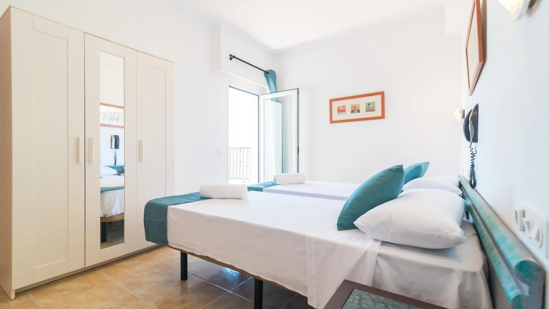 Hotel Lis Mallorca Πάλμα ντε Μαγιόρκα 2*,