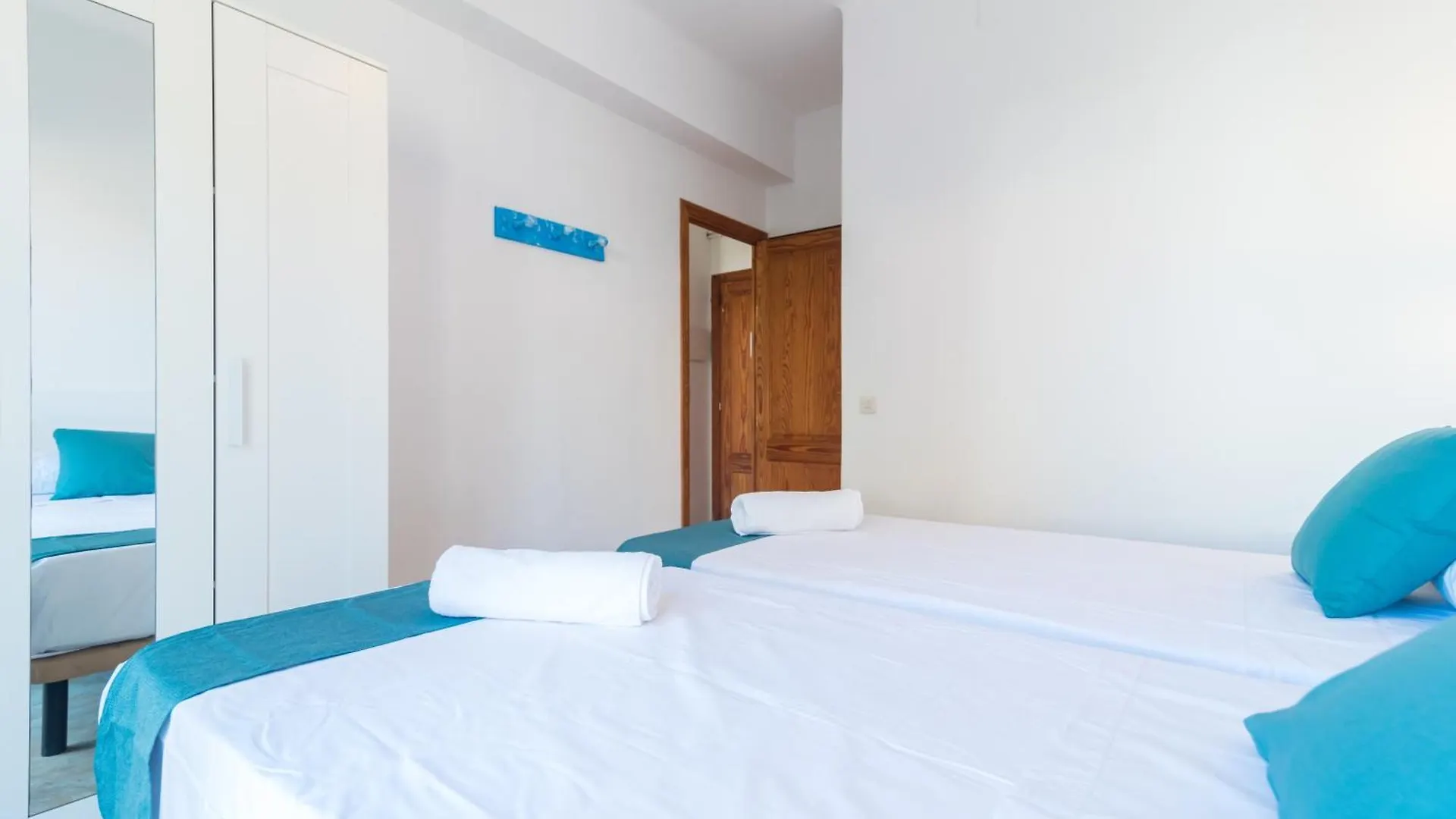 פלמה דה מיורקה Hotel Lis Mallorca 2*, פלמה דה מיורקה